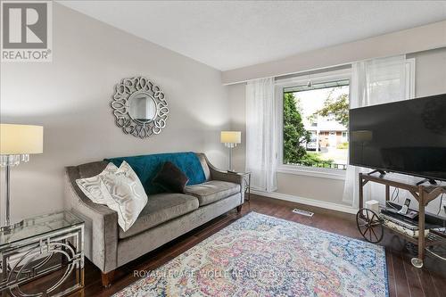 45 Arrowhead Crescent, Kitchener, ON 