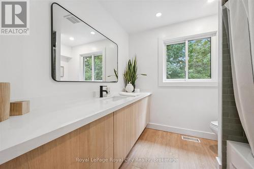 535 Sprucehill Avenue, Waterloo, ON 