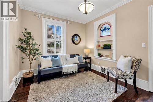 455 Nelson Avenue, Burlington, ON - Indoor