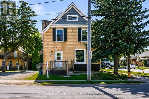 93 LANCASTER STREET W  Kitchener, ON N2H 4T3