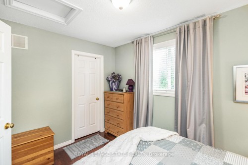 10 Richview Drive, Hamilton, ON 