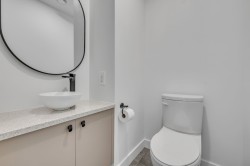 Powder room - 