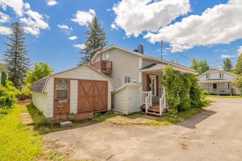 Remise - 248 Boul. Du Centenaire, Saint-Basile, QC 