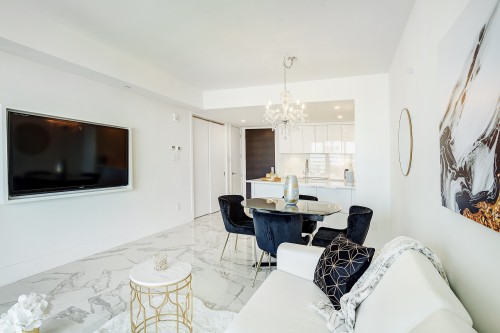 Living Room - 604-360 Rue Atateken, Montréal (Ville-Marie), QC 