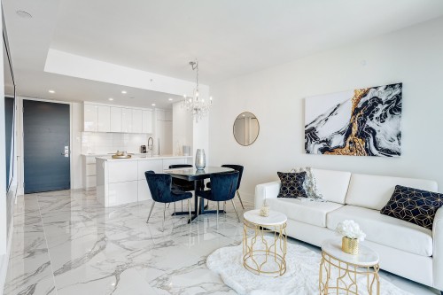 Living Room - 604-360 Rue Atateken, Montréal (Ville-Marie), QC 