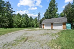Garage - 
