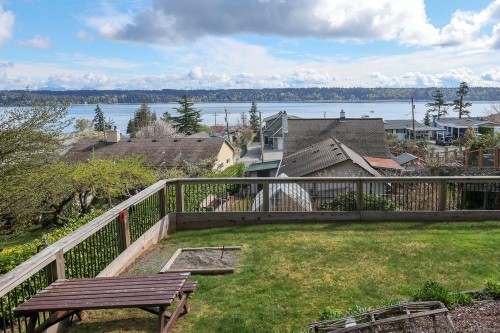 542 Thulin St, Campbell River, BC 