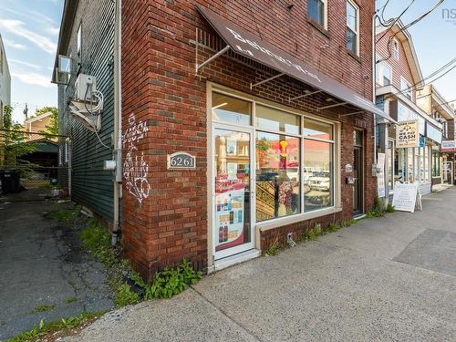 6261 Quinpool Road, Halifax, NS 