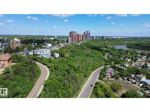 10173 93 St Nw, Edmonton, AB 