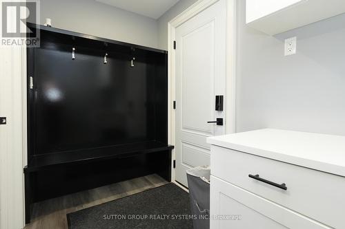 70 Courtleigh Square, Brampton, ON 