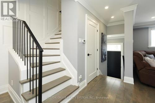 70 Courtleigh Square, Brampton, ON 