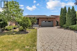 56 BEN TIRRAN CRESCENT Hamilton, ON L8G 4V7