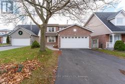UPPER - 11 UPLAND DRIVE Whitby, ON L1N 8H6