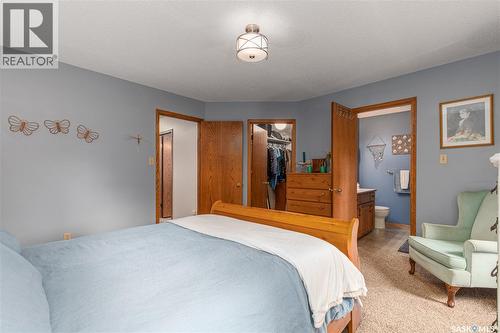 21 Thorn Crescent, Moose Jaw, SK 