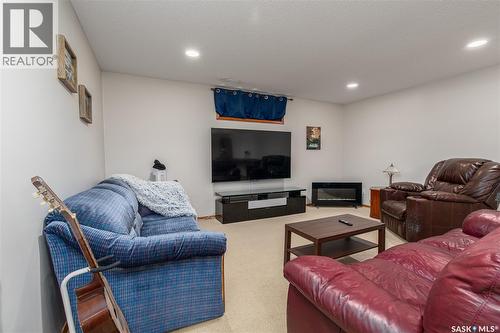 21 Thorn Crescent, Moose Jaw, SK 