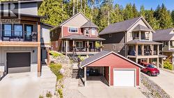 740 REDSTONE Drive Rossland, BC V0G 1Y0
