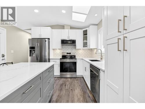 19635 PLANETREE LANE  Pitt Meadows, BC V3Y 1Z3