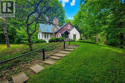 311 Golf Links Road, Hamilton, ON 