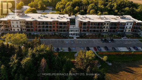 322 - 121 MARY STREET  Clearview, ON L0M 1G0