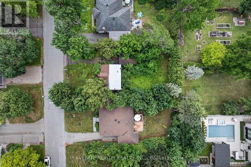 305 Mountbatten Avenue, Ottawa, ON 