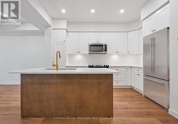 Kitchen [virtually staged appliances] - 
