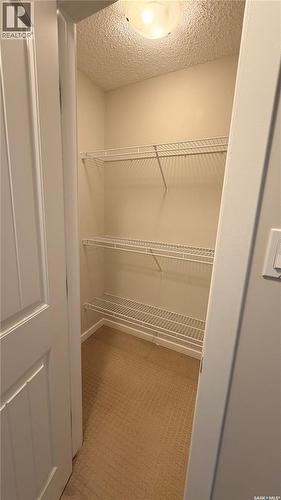 444 Coad Manor, Saskatoon, SK 