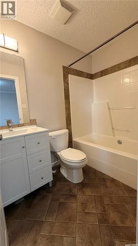 444 Coad Manor, Saskatoon, SK 
