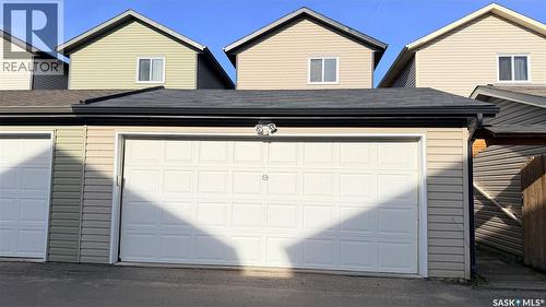444 Coad Manor, Saskatoon, SK 