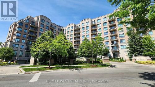 403 - 16 Dallimore Circle, Toronto, ON 