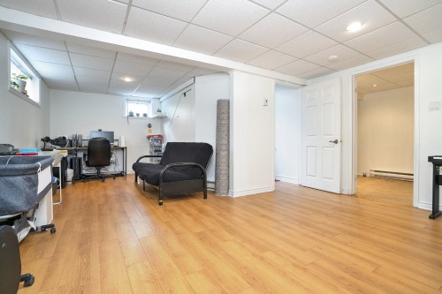 Salle familiale - 274 Ch. Haendel, Candiac, QC 