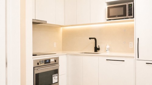 Kitchen - 501-1160 Rue Mackay, Montréal (Ville-Marie), QC 