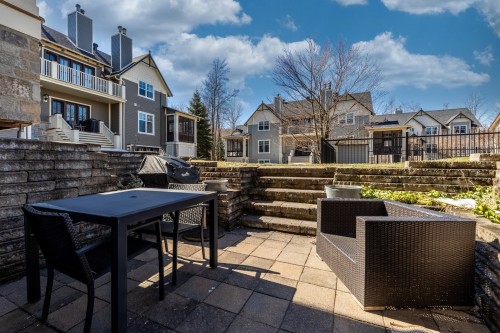 Terrasse - 102-117 Rue De Laviolette, Bromont, QC 