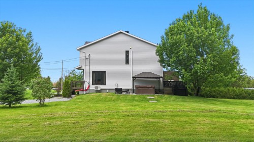 Cour - 81 Rue Morin, Scott, QC 