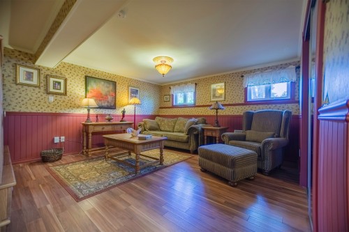 Salle familiale - 116 Rue Robert, Varennes, QC 
