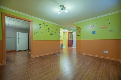 Salle de jeux - 116 Rue Robert, Varennes, QC 
