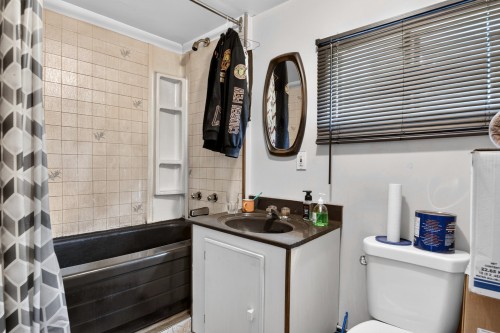 Salle de bains - 208  - 210 45E Avenue, Pointe-Calumet, QC 