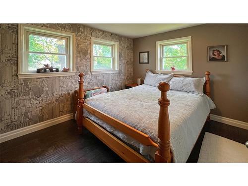 1275 Webster Drive, Sarnia, ON 