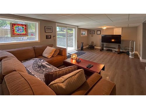 1275 Webster Drive, Sarnia, ON 