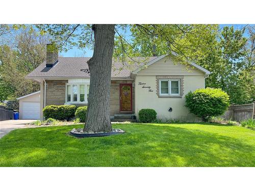 1275 WEBSTER Drive  Sarnia, ON N7S 2J9