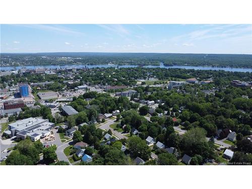 623 Reid St, Fredericton, NB 