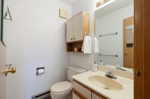 4 Blair Bay, Steinbach, MB 