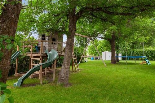 4 Blair Bay, Steinbach, MB 