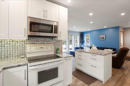 4 Blair Bay, Steinbach, MB 