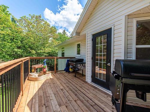 90 Leeward Avenue, Hammonds Plains, NS 