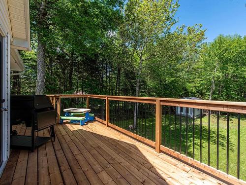 90 Leeward Avenue, Hammonds Plains, NS 