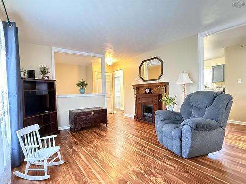 567 West River Drive, Durham, NS 