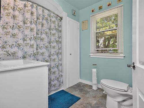 48 Old Ferry Road, Dartmouth, NS 