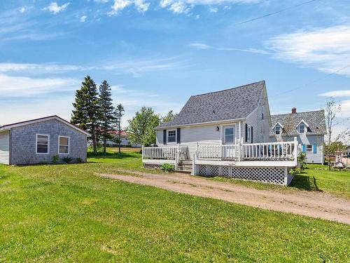 105 Riverside Drive  North Rustico, PE C0A 1X0