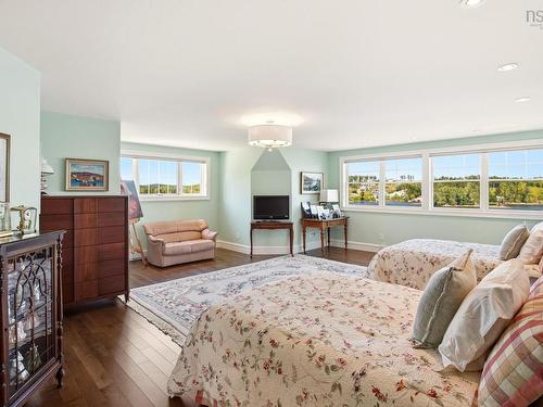 6 Mary Lane, Chester Basin, NS 