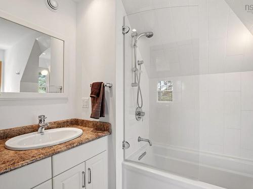 6 Mary Lane, Chester Basin, NS 